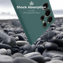 Lade das Bild in den Galerie-Viewer, Moozy Lifestyle. Silicone Case for Samsung S24 Ultra, Dark Green - Liquid Silicone Lightweight Cover with Matte Finish and Soft Microfiber Lining, Premium Silicone Case