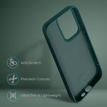 Charger l&#39;image dans la galerie, Moozy Lifestyle. Silicone Case for Samsung S22 Ultra, Dark Green - Liquid Silicone Lightweight Cover with Matte Finish and Soft Microfiber Lining, Premium Silicone Case

