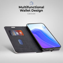 Lade das Bild in den Galerie-Viewer, Moozy Wallet Case für Xiaomi Mi 10T 5G und Mi 10T Pro 5G, Black Carbon – Metallischer Kantenschutz Magnetverschluss Flip Cover mit Kartenhalter
